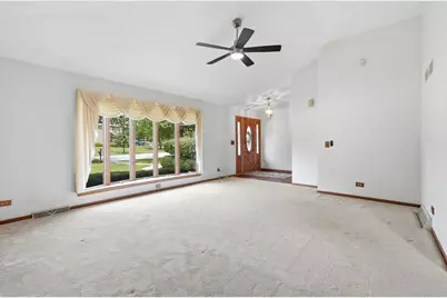 800 Ravinia Drive, Shorewood, IL 60404 - Photo 5