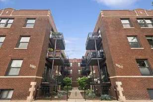 1153 W Grace St, Chicago, IL 60613 - Photo 1