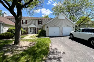 2637 Oakshire Ct, Aurora, IL 60502 - Photo 1