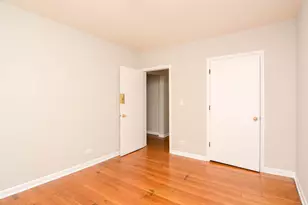 5736 N Winthrop Ave, Chicago, IL 60660 - Photo 13