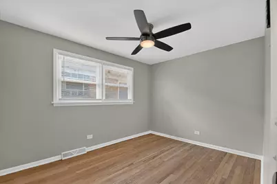 8603 S Exchange Avenue, Chicago, IL 60617 - Photo 13