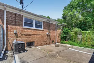 8603 S Exchange Ave, Chicago, IL 60617 - Photo 29