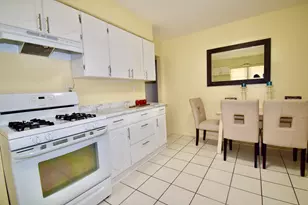 1645 Jackson St, North Chicago, IL 60064 - Photo 7