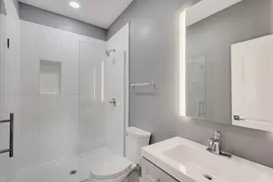 6418 S Champlain Ave, Chicago, IL 60637 - Photo 15