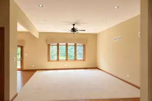 2522 Bluestone Bay Dr, New Lenox, IL 60451 - Photo 9