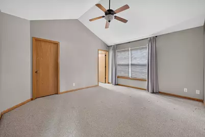 536 Clayton Circle #A, Sycamore, IL 60178 - Photo 13