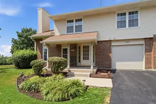 16026 85th Pl, Tinley Park, IL 60487 - Photo 1