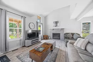 16026 85th Pl, Tinley Park, IL 60487 - Photo 3