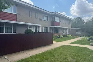 6256 N Cicero Ave, Chicago, IL 60646 - Photo 3