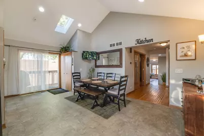 9954 Merrimac Avenue, Oak Lawn, IL 60453 - Photo 7