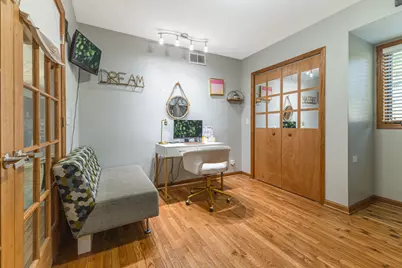 9954 Merrimac Avenue, Oak Lawn, IL 60453 - Photo 9