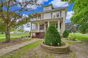 102 N Pine St, Buckley, IL 60918 - Photo 49