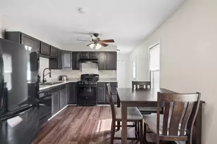 1001 Mc Cameron Ave, Lockport, IL 60441 - Photo 5