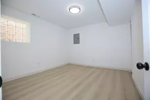 2955 N Lotus Ave, Chicago, IL 60641 - Photo 21
