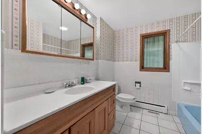 1111 Loren Drive, Dekalb, IL 60115 - Photo 23