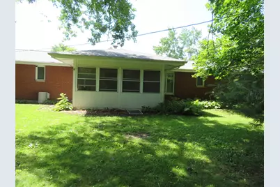 1111 Loren Drive, Dekalb, IL 60115 - Photo 33
