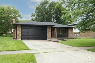 910 College Ave, Matteson, IL 60443 - Photo 5