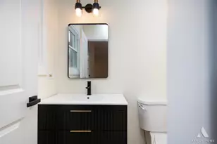 910 College Ave, Matteson, IL 60443 - Photo 27