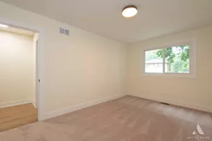 910 College Ave, Matteson, IL 60443 - Photo 33