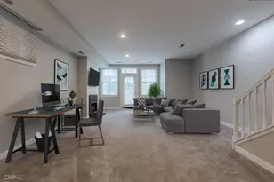 2938 N Damen Ave, Chicago, IL 60618 - Photo 11