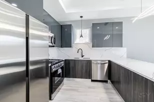2720 W 23rd St, Chicago, IL 60608 - Photo 3