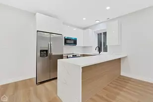 2626 W 21st St, Chicago, IL 60608 - Photo 3