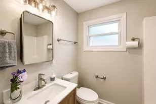 8820 S Princeton Ave, Chicago, IL 60620 - Photo 19