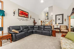 413 Windsor Dr, Oswego, IL 60543 - Photo 5