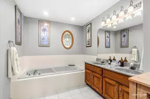 413 Windsor Dr, Oswego, IL 60543 - Photo 9