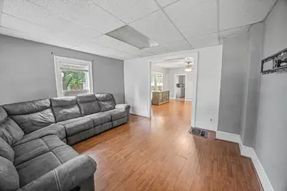 207 W Elm Street, Fairbury, IL 61739 - Photo 23