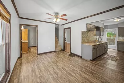 207 W Elm Street, Fairbury, IL 61739 - Photo 37