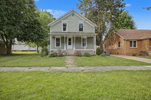 207 W Elm St, Fairbury, IL 61739 - Photo 11