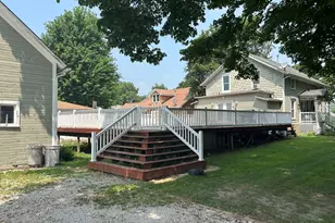 207 W Elm St, Fairbury, IL 61739 - Photo 5