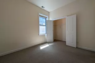 4715 N Sheridan Rd, Chicago, IL 60640 - Photo 13