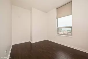 330 W Grand Ave, Chicago, IL 60654 - Photo 11