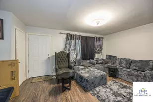 5750 S Lowe Ave, Chicago, IL 60621 - Photo 9