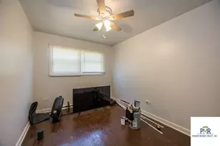 5750 S Lowe Ave, Chicago, IL 60621 - Photo 11