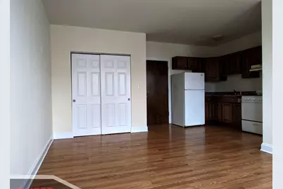 2600 N Kimball Avenue #403, Chicago, IL 60647 - Photo 3