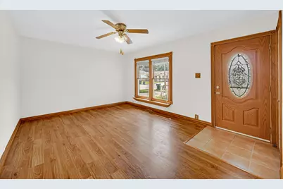 724 Union Avenue, Romeoville, IL 60446 - Photo 3