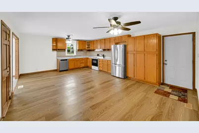 724 Union Avenue, Romeoville, IL 60446 - Photo 5