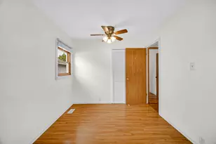 724 Union Ave, Romeoville, IL 60446 - Photo 13