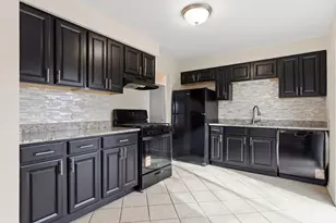 16419 Woodlawn W Ave, South Holland, IL 60473 - Photo 7