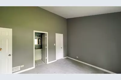 568 Manor Place, Aurora, IL 60506 - Photo 11