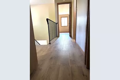 2303 Woodview Lane, Naperville, IL 60565 - Photo 9
