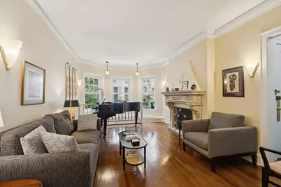 542 W Brompton Avenue #1N, Chicago, IL 60657 - Photo 3