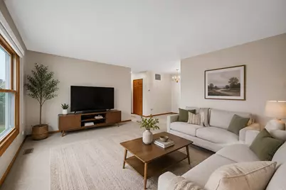 1040 Hampton Harbor #0, Schaumburg, IL 60193 - Photo 5