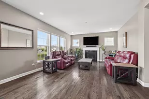 13824 Amelia Dr, Lemont, IL 60439 - Photo 7
