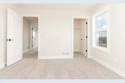 5206 Belvedere Drive, Bloomington, IL 61705 - Photo 39