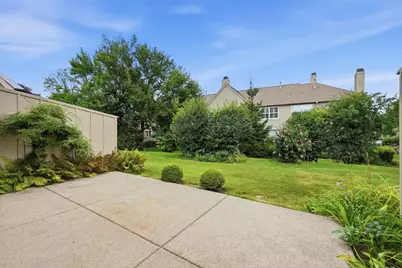 221 Cascade Drive, Indian Head Park, IL 60525 - Photo 27