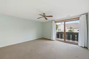 221 Cascade Dr, Indian Head Park, IL 60525 - Photo 13
